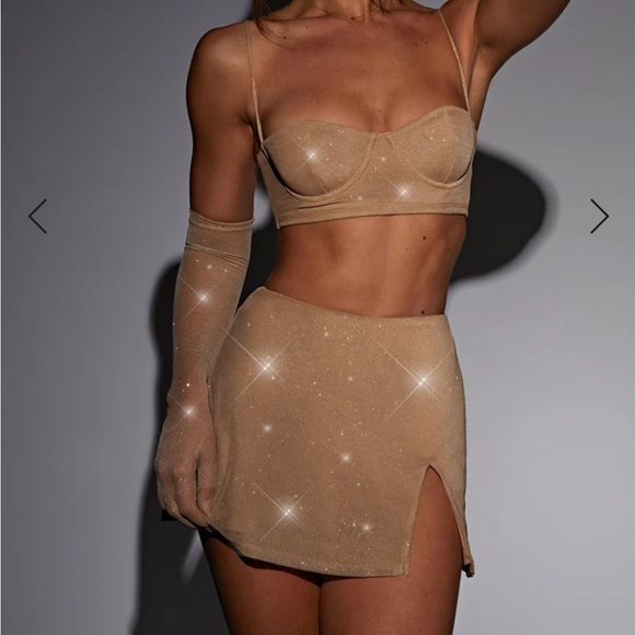 NWT Posie Mini Skirt with Slit! - Picture 9 of 16